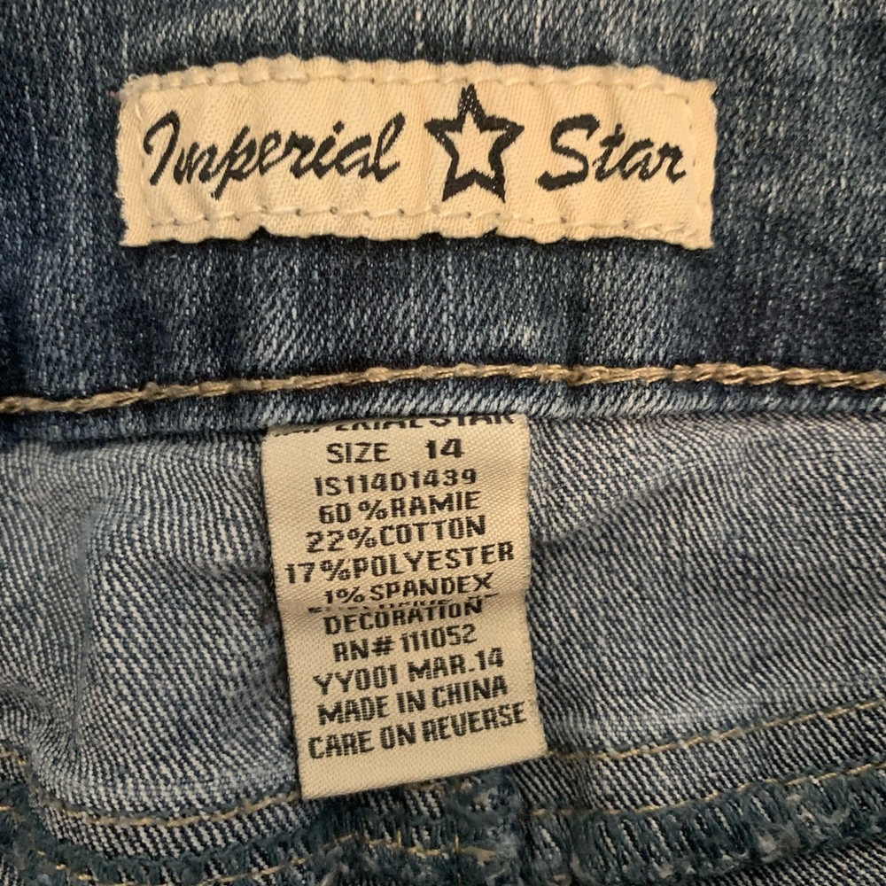 Imperial Star Girls Blue Denim Shorts Size US 12-14 Lace Flower Embellishments - Picture 3 of 7